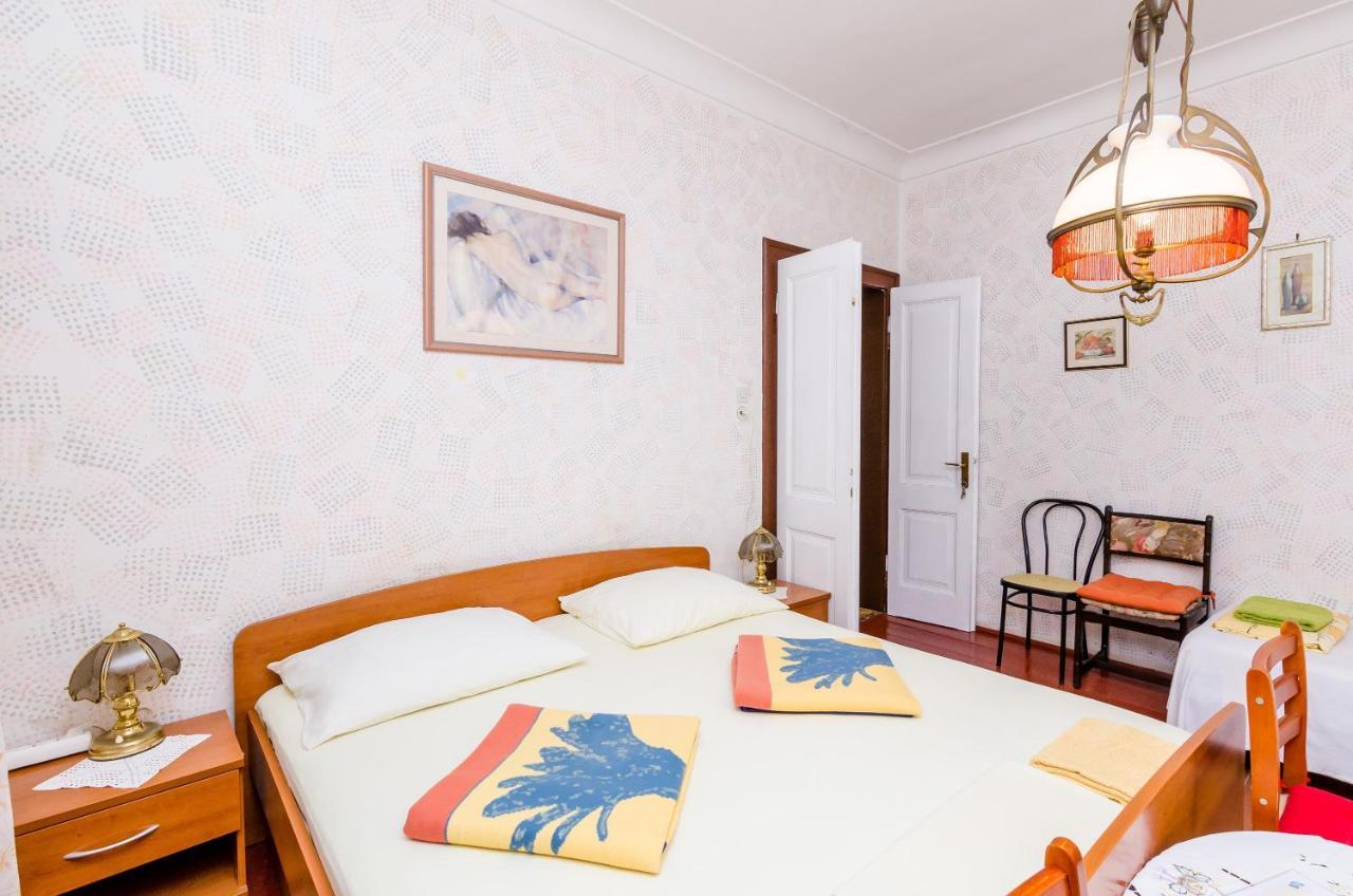 Guest House Ivana دوبروفينك الغرفة الصورة